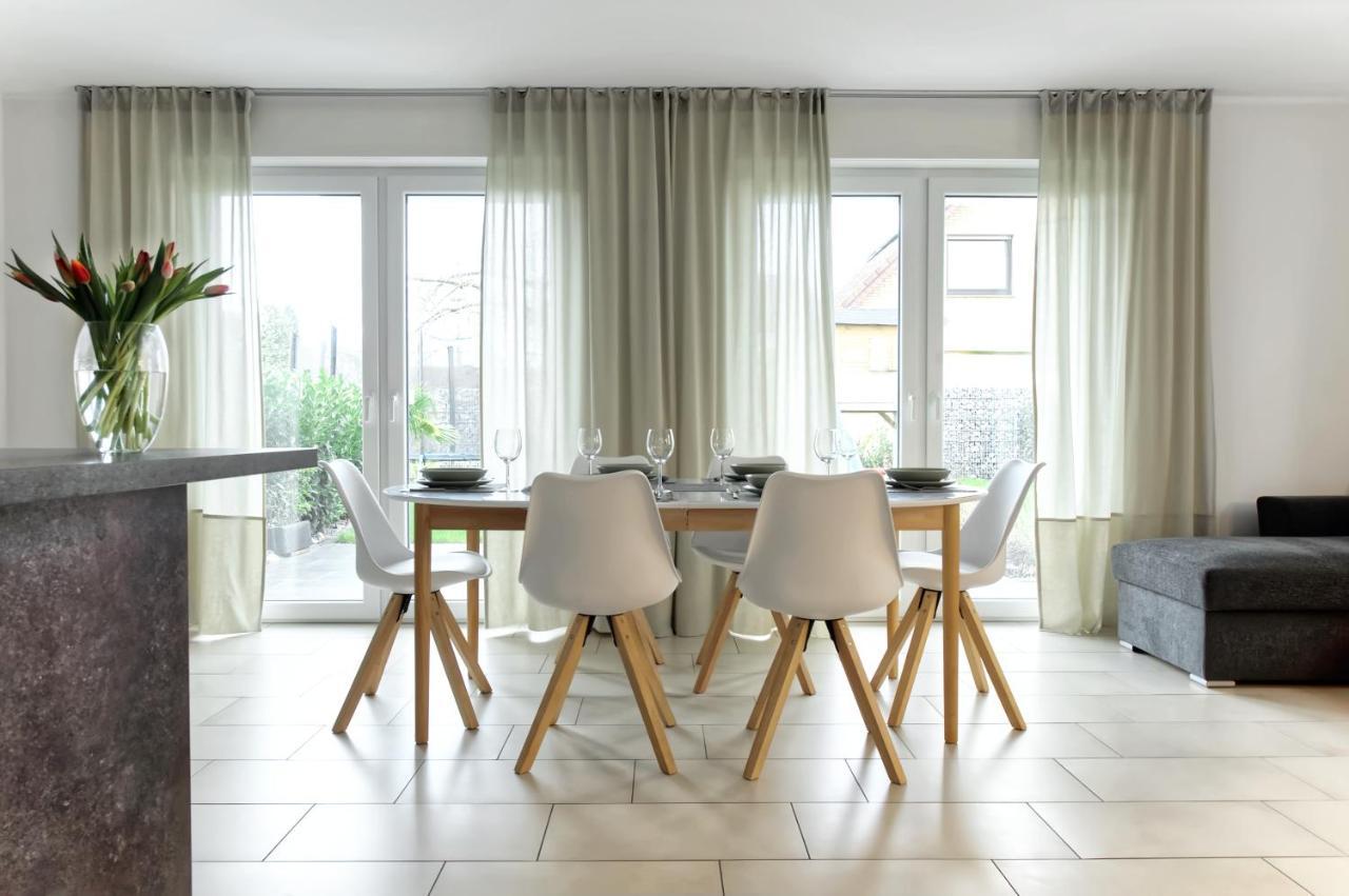 Modern Wohnen I Smart Tv I Terrasse I 2X Parkplatz I 2 Schlafzimmer I 6 Schlafplaetze Bad Oeynhausen Exterior photo